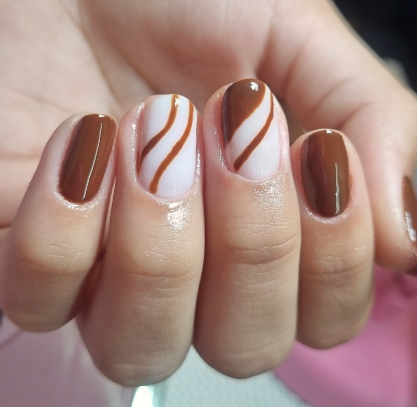 Manicure em Guarapuava PR | Lumina Centro de Beleza Manicure em Guarapuava PR | Lumina Centro de Beleza