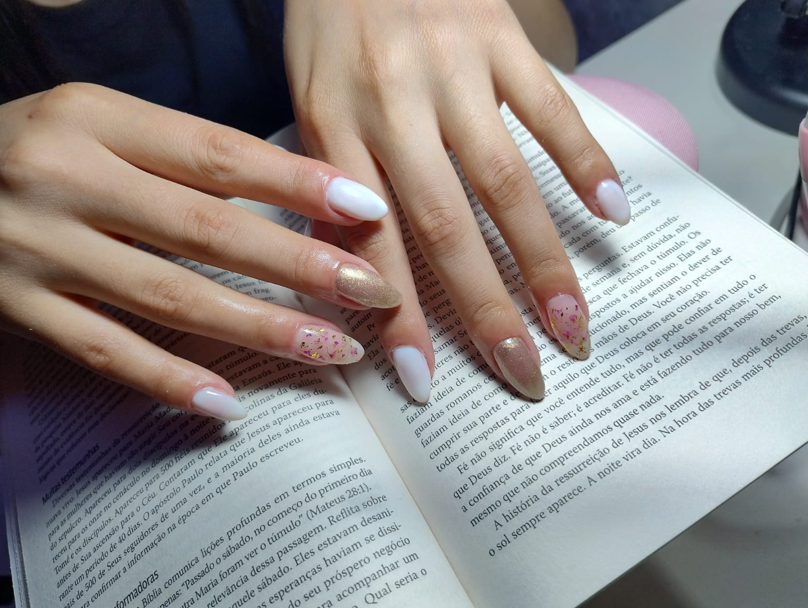 Unhas com Esmaltação em Gel em Guarapuava | Lumina Unhas com Esmaltação em Gel em Guarapuava | Lumina